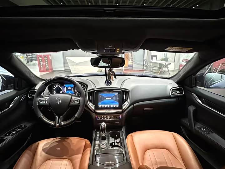 Maserati Ghibli 2017 3.0 T — фото 6