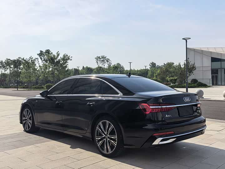 Audi A6L 2021 40 TFSI — фото 4