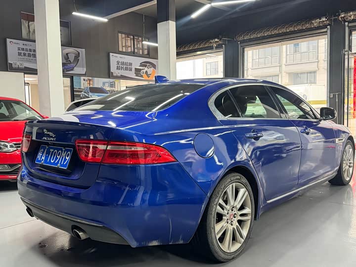 Jaguar XEL 2018 2.0 T 200 PS — фото 10