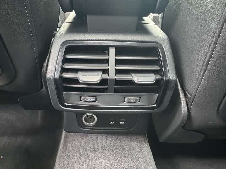 Audi Q3 Sportback 2020 40 TFSI — фото 21