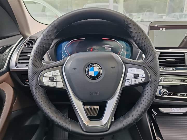 BMW X3 2020 x Drive 25i — фото 10