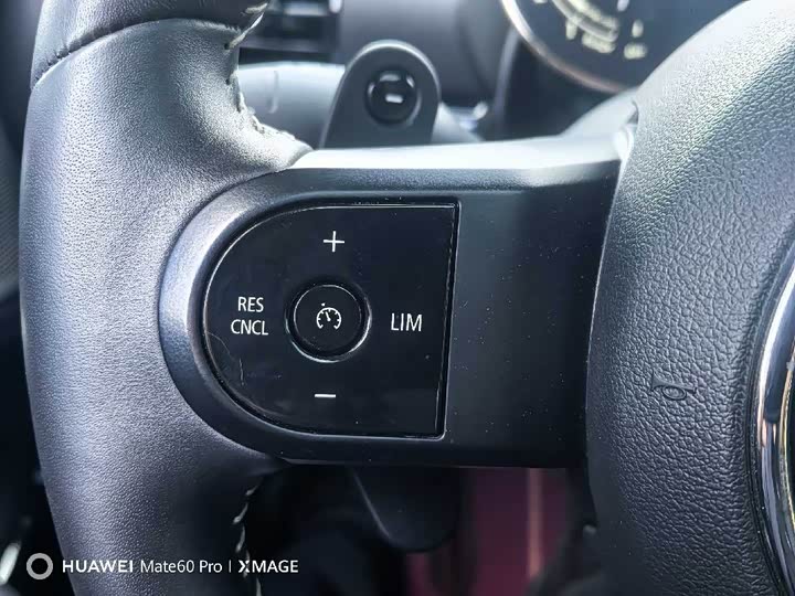 MINI Clubman — фото 11