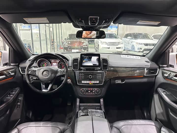 Mercedes-Benz GLS 2018 GLS 450 — фото 19