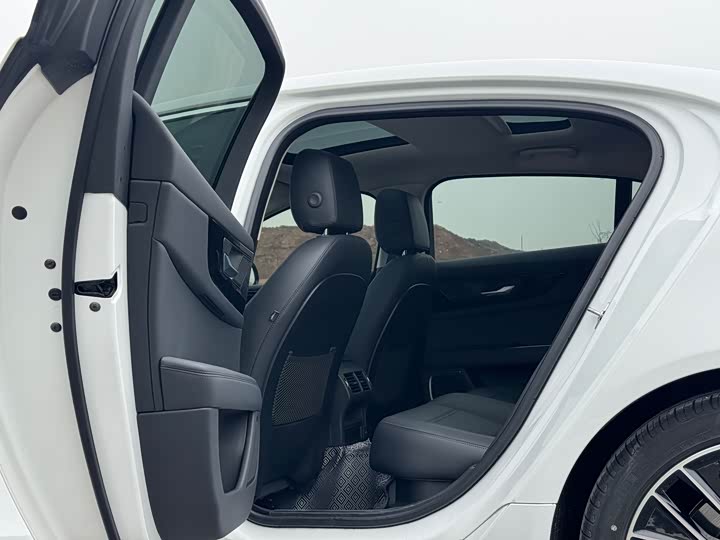Jaguar XEL 2021 2.0 T 250 PS S — фото 12