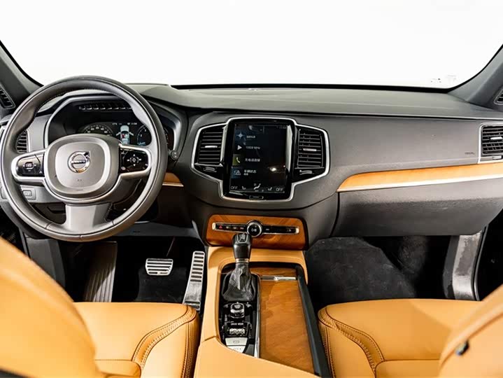 Volvo XC90 2018 T 6 7 — фото 15