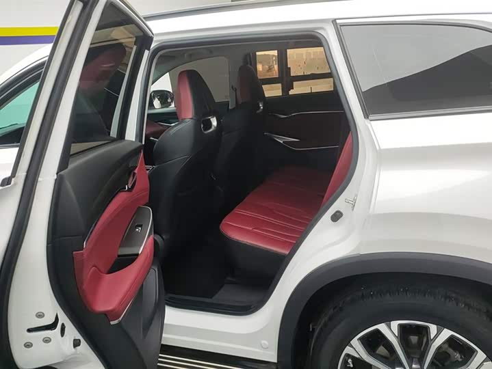 Changan CS75 PLUS 2021 2.0 T AT — фото 11