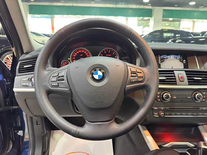 BMW X3 2016 s Drive 20i — фото 6