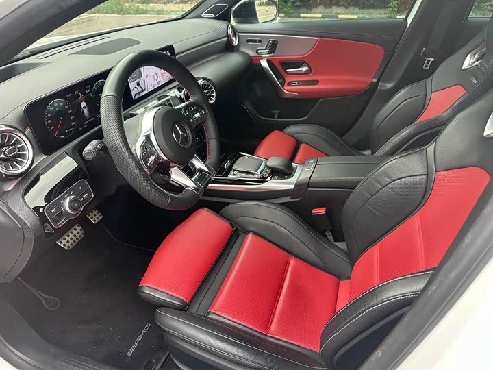 Mercedes-Benz A-Class AMG 2022 AMG A 45 4 MATIC+ — фото 4