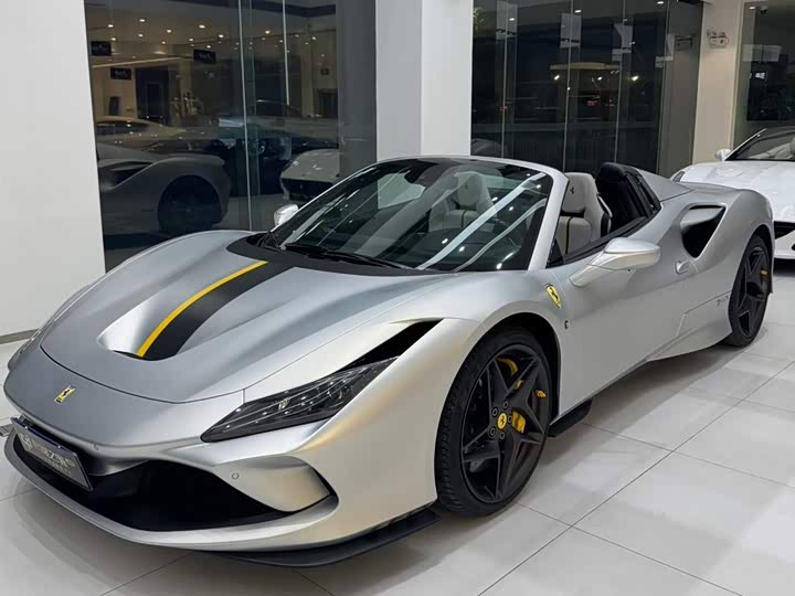 Ferrari F8 2020 Spider 3.9 T V 8 — фото 1