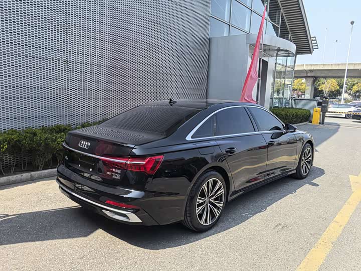 Audi A6L 2024 45 TFSI — фото 5
