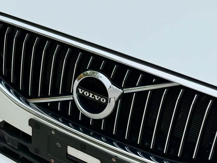 Volvo XC60 2020 T 5 4 WD — фото 12