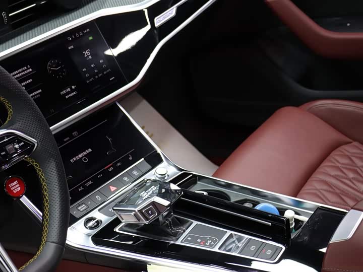 Audi A7L 2023 45 TFSI quattro S-line — фото 9