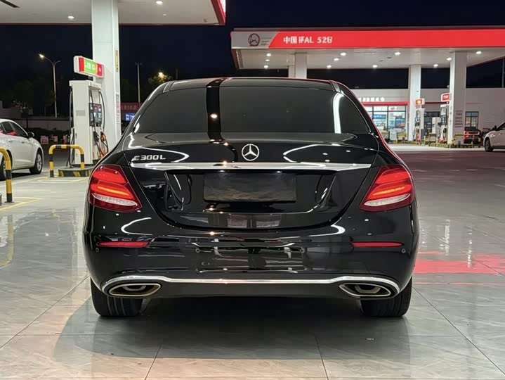 Mercedes-Benz E-Class 2018 E 200 L 4 MATIC — фото 9