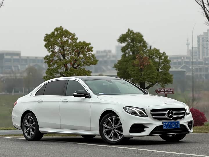 Mercedes-Benz E-Class 2020 E 300 L — фото 3