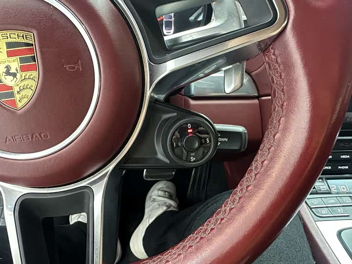 Porsche 911 2016 Carrera Cabriolet 3.0 T — фото 11