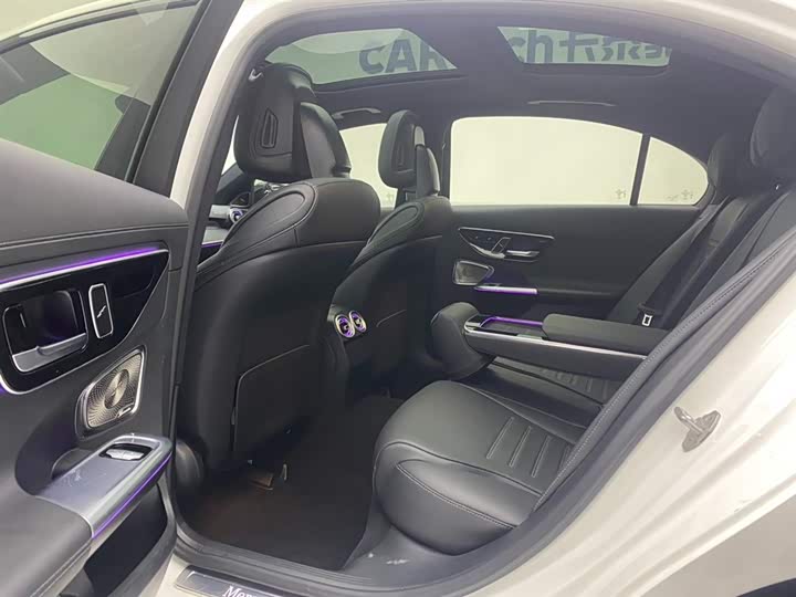 Mercedes-Benz C-Class 2022 C 260 L — фото 23