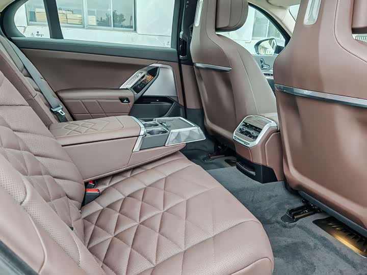 BMW 7 Series 735Li M спортпакет — фото 18