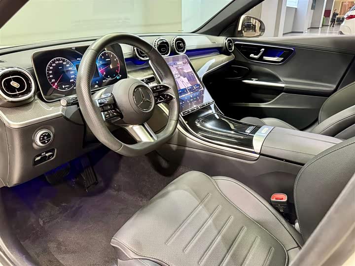 Mercedes-Benz C-Class 2023 C 260 L — фото 25