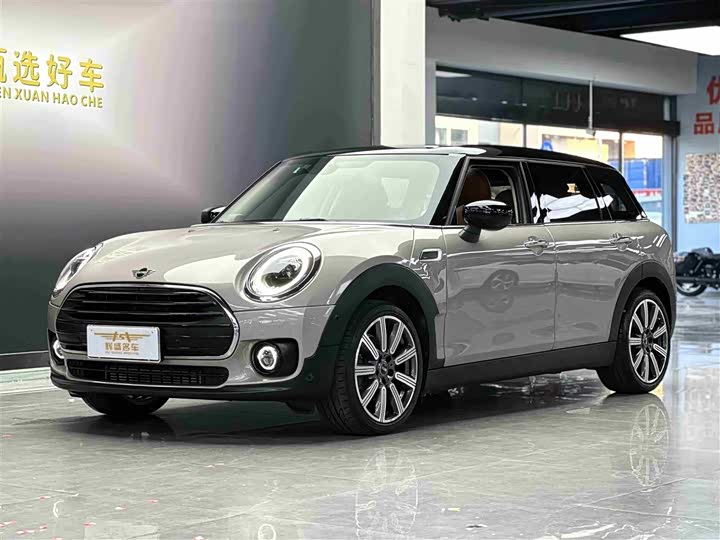 MINI Clubman — фото 1