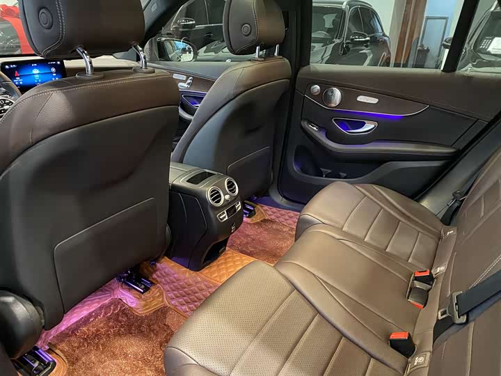 Mercedes-Benz GLC 2020 GLC 260 L 4 MATIC Luxury — фото 10