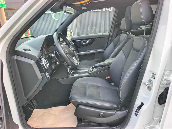 Mercedes-Benz GLK-Class 2015 GLK 260 4 MATIC — фото 10