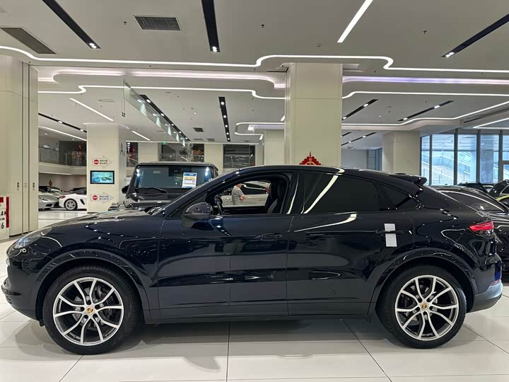Porsche Cayenne 2019 Cayenne Coupé 3.0 T — фото 4