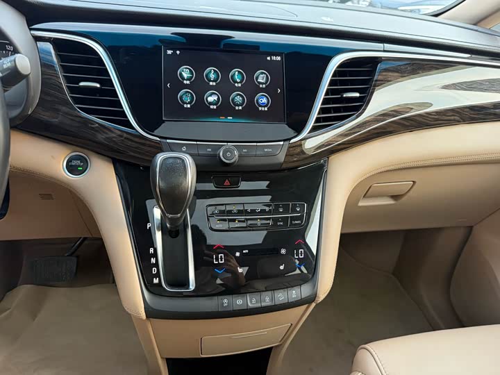 Buick GL8 ES 28T люкс V — фото 7