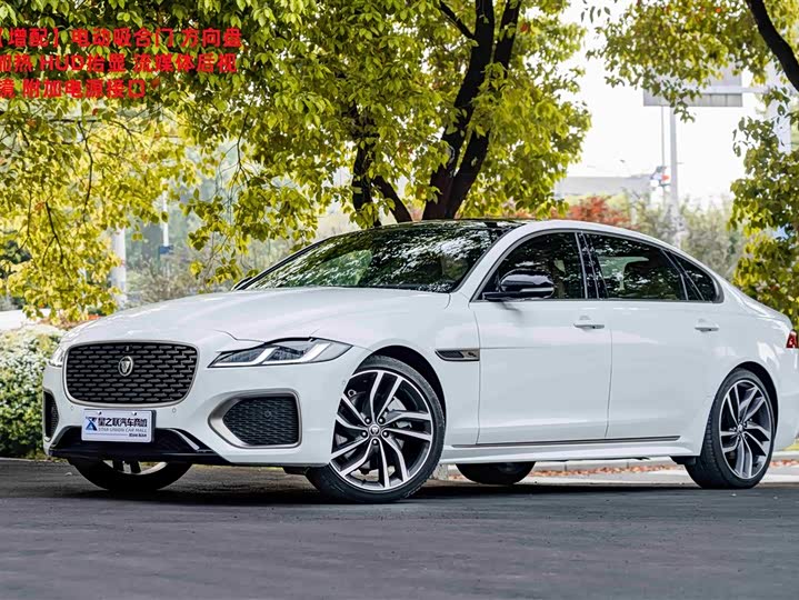 Jaguar XFL 2024 2.0 T P 300 4 WD — фото 1