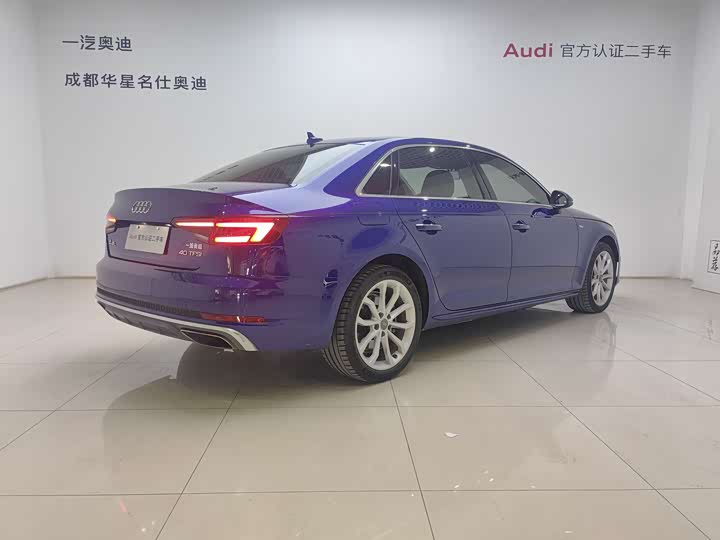 Audi A4L 2019 40 TFSI VI — фото 19