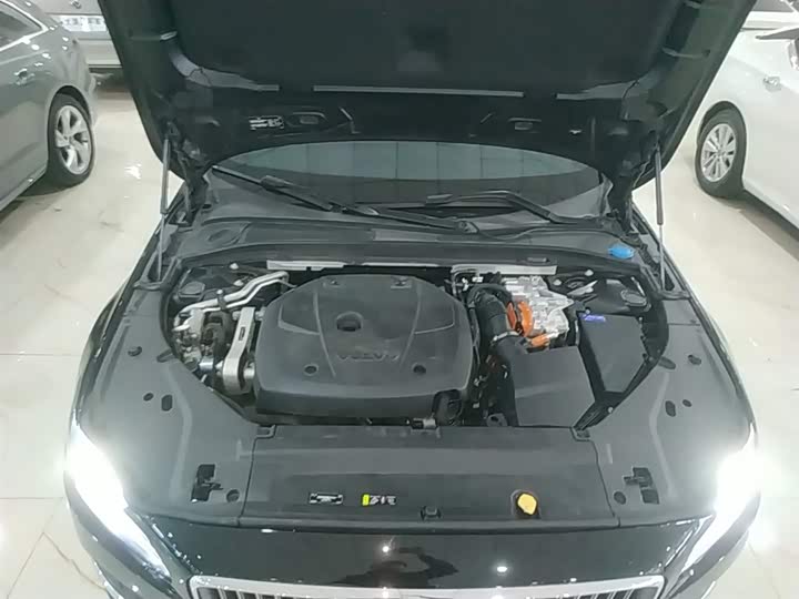 Volvo S90 Hybrid 2023 T 8 4 WD — фото 20