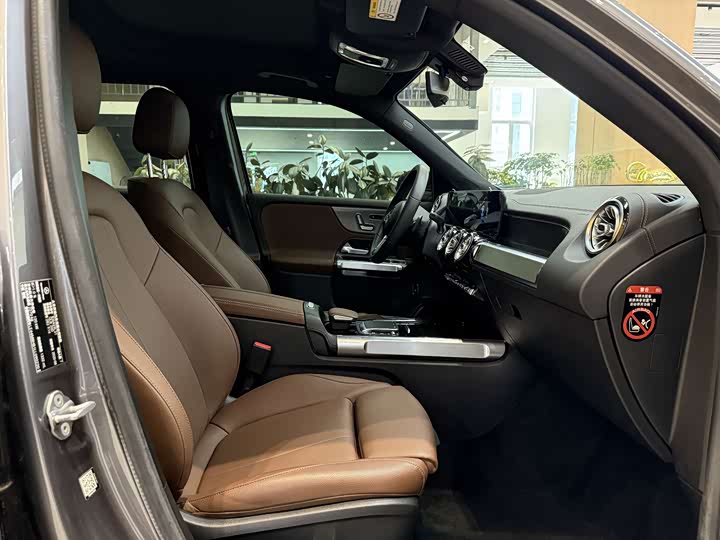 Mercedes-Benz GLB 2020 GLB 200 — фото 8