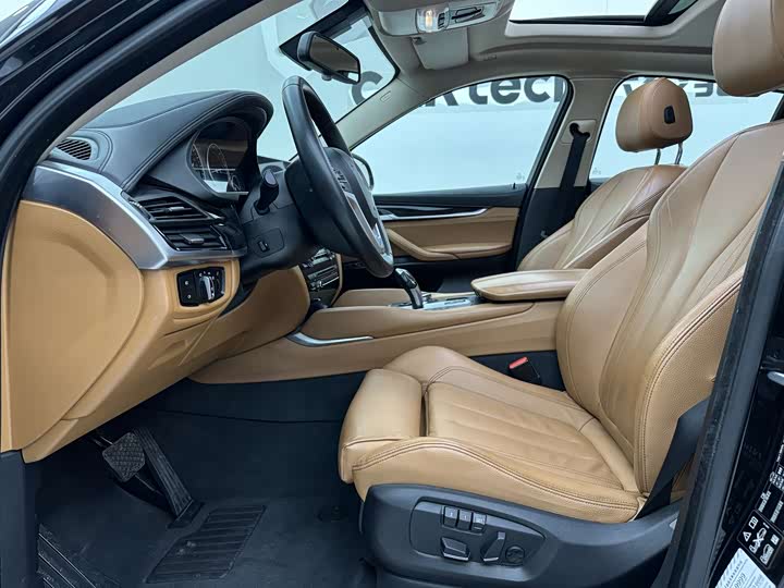 BMW X6 2017 x Drive 28i — фото 24