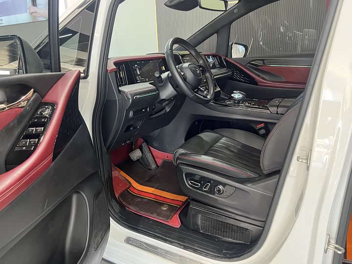 Trumpchi M8 2023 400 T — фото 9