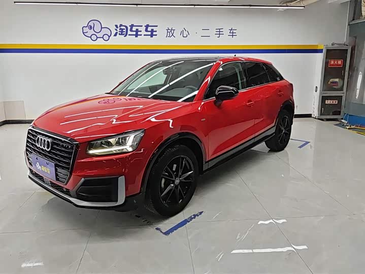 Audi Q2L 2021 35 TFSI — фото 1