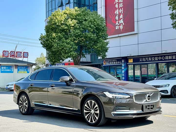 Volvo S90 2025 B 5 — фото 3