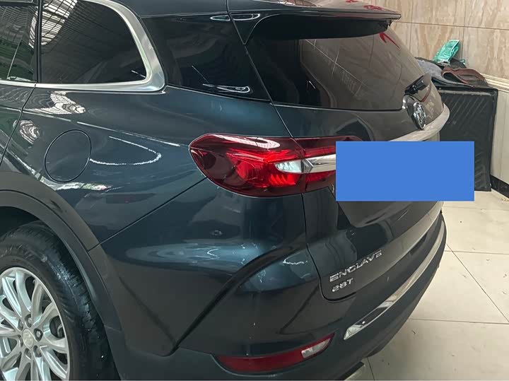Buick Enclave — фото 14