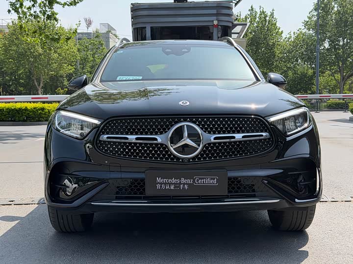 Mercedes-Benz GLC 2025 350 e L 4 MATIC — фото 4