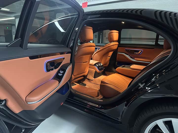 Mercedes-Benz S-Class S 400 L — фото 13