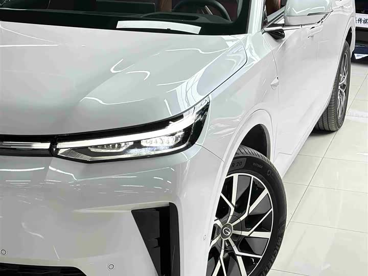 Trumpchi S9 2025 UItra 6 — фото 2
