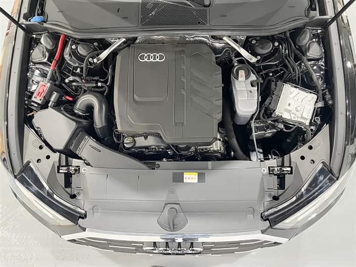 Audi A6L 2024 45 TFSI — фото 13