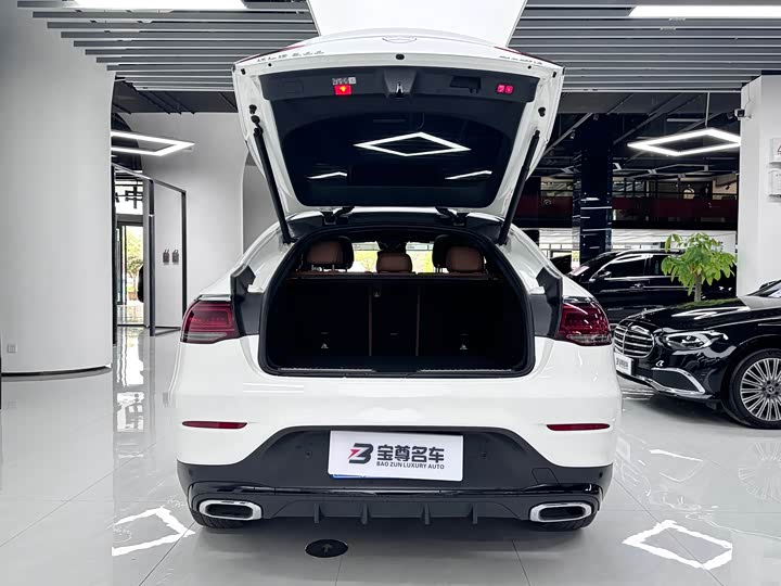 Mercedes-Benz GLC 2023 GLC 300 4 MATIC SUV — фото 16