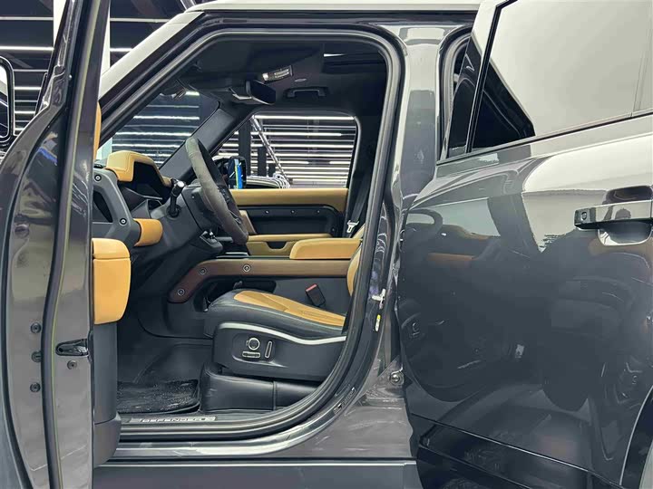Land Rover Defender — фото 6