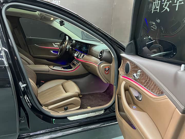 Mercedes-Benz E-Class 2022 E 260 L — фото 15