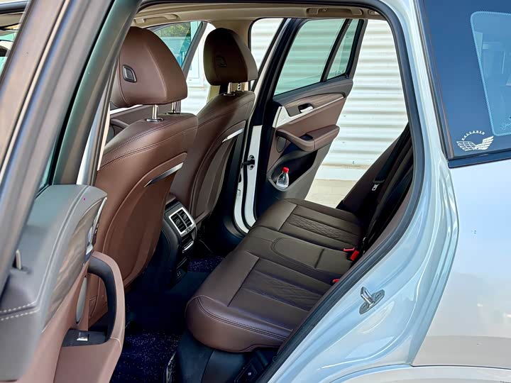BMW X3 2022 x Drive 30i Leading M — фото 8