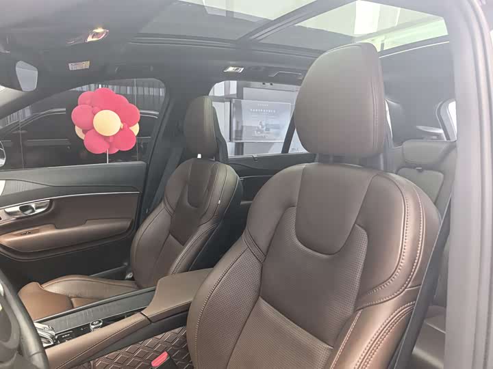 Volvo XC90 Hybrid 2022 E Hybrid T 8 7 — фото 6