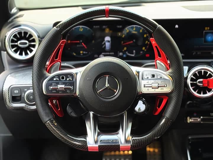 Mercedes-Benz A-Class 2020 AMG A 45 4 MATIC+ — фото 9