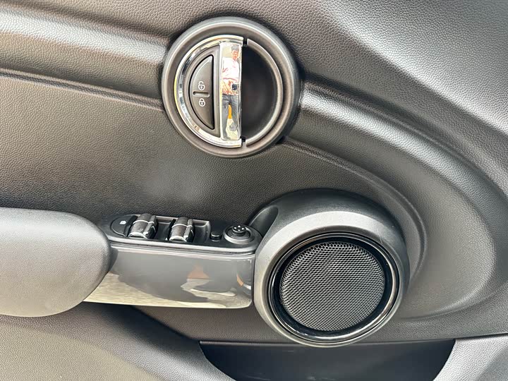 MINI Hatch — фото 16