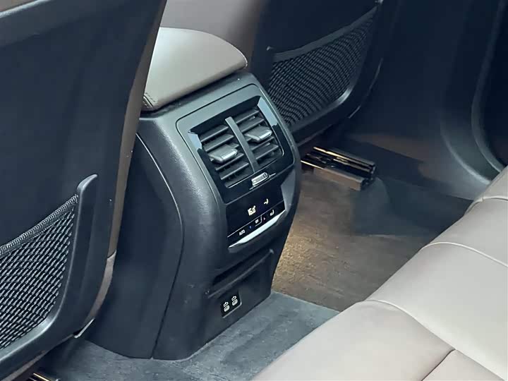BMW X3 2020 x Drive 28i M — фото 25
