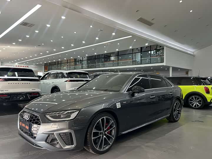 Audi A4L 2020 45 TFSI quattro — фото 1