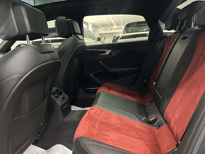 Audi A4L 2020 45 TFSI quattro — фото 4